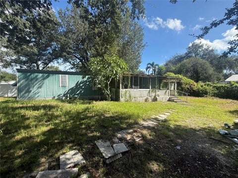Photo of 10004 Massachusetts Street, Gibsonton, FL 33534 (MLS # TB8548904)
