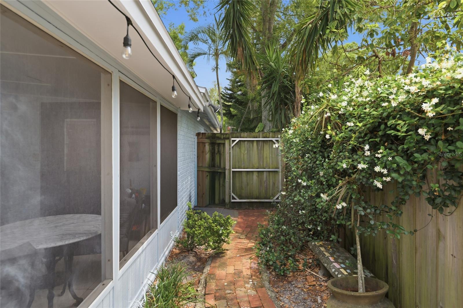 VIRGINIA PARK - Residential