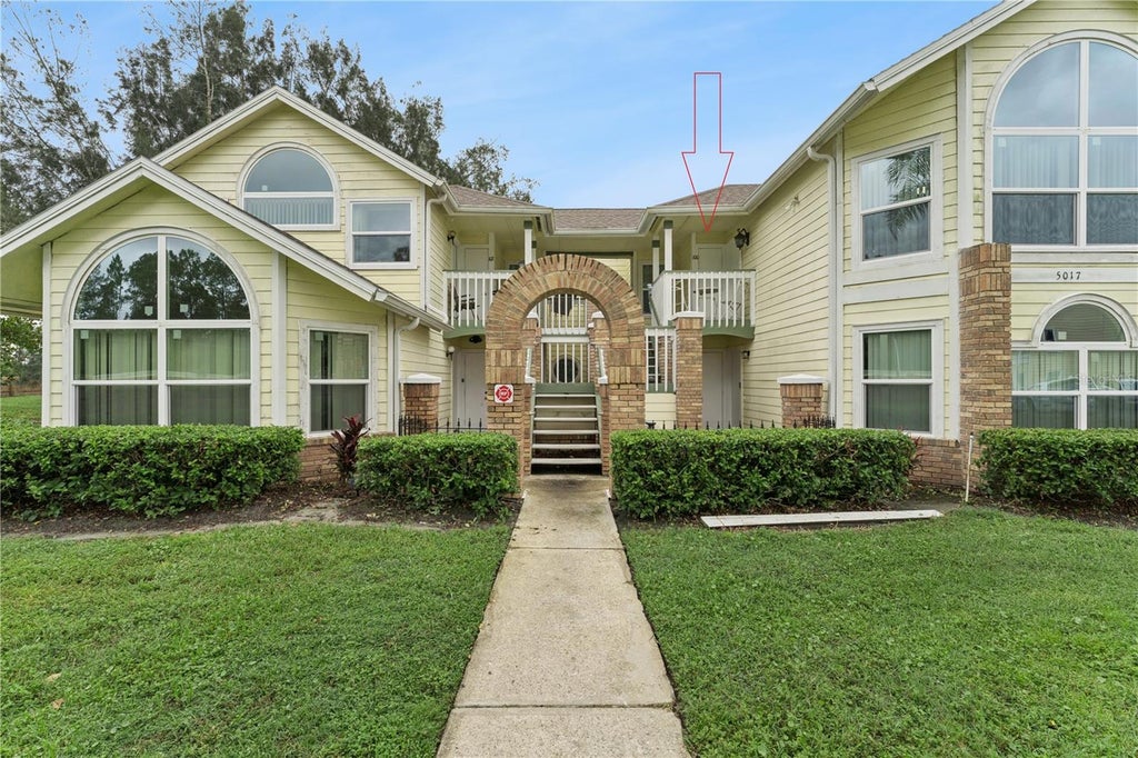 Photo of 5017 Laguna Bay Circle #100, Kissimmee, FL 34746 (MLS # S5158635)