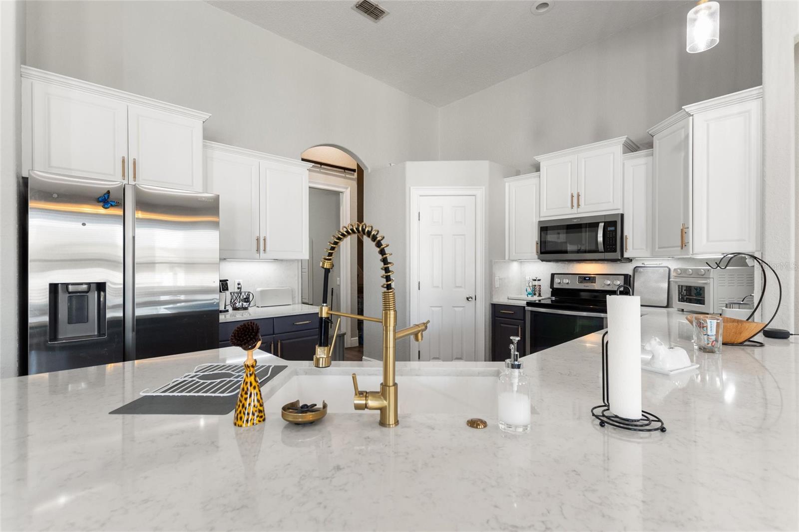 BROOKSIDE BLUFF - Residential