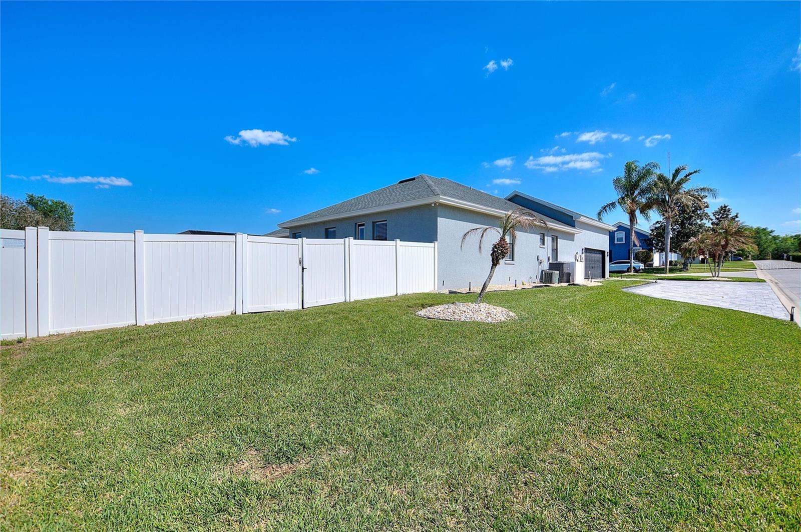 BROOKSIDE BLUFF - Residential