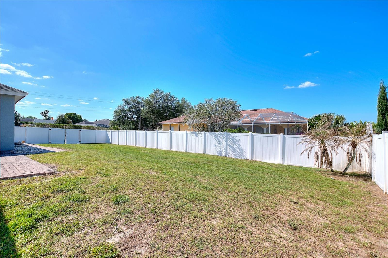 BROOKSIDE BLUFF - Residential