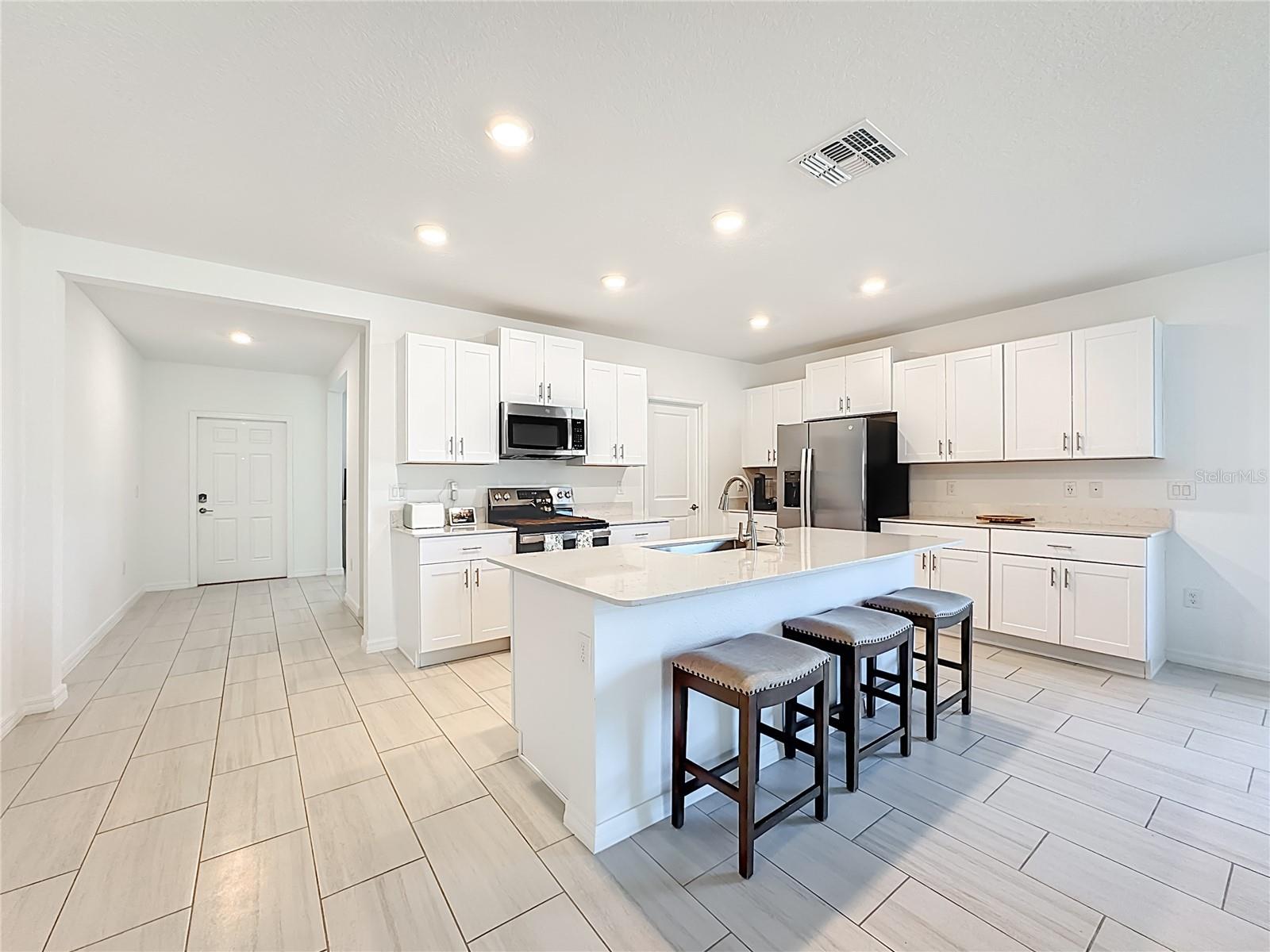 BERRY BAY SUB - Residential