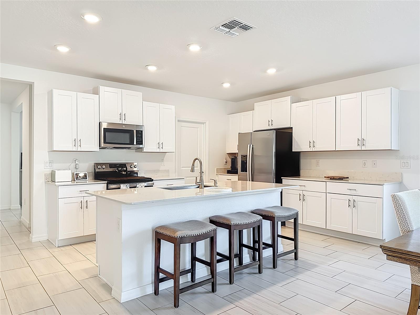 BERRY BAY SUB - Residential