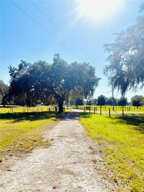 Tiny photo for 7223 SW 55th Street, Bushnell, FL 33513 (MLS # TB8452326)