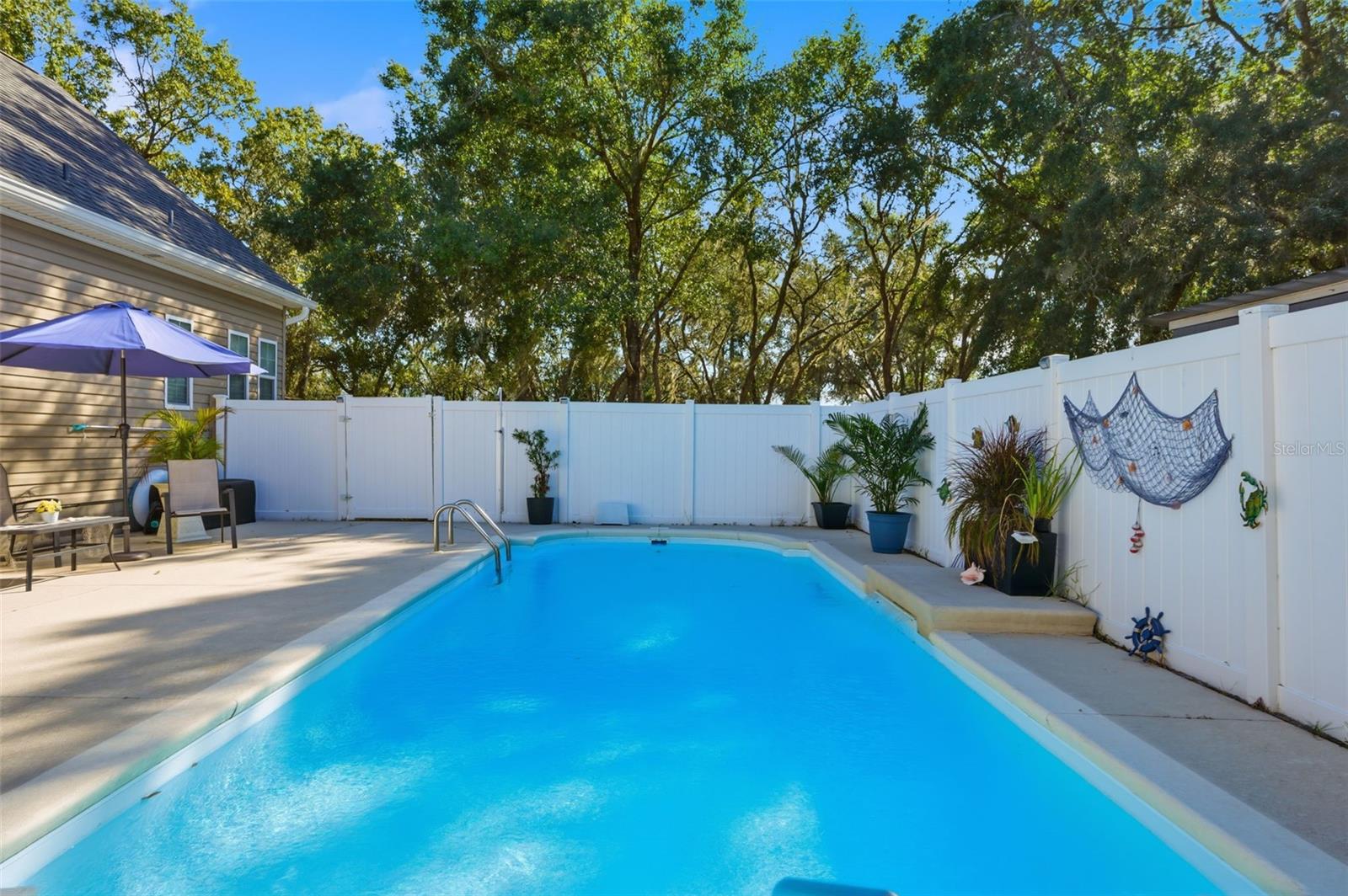 WOLF PRARIE/BELL PROPE PROPS - Residential