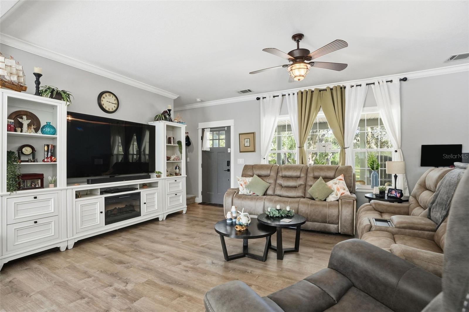 WOLF PRARIE/BELL PROPE PROPS - Residential