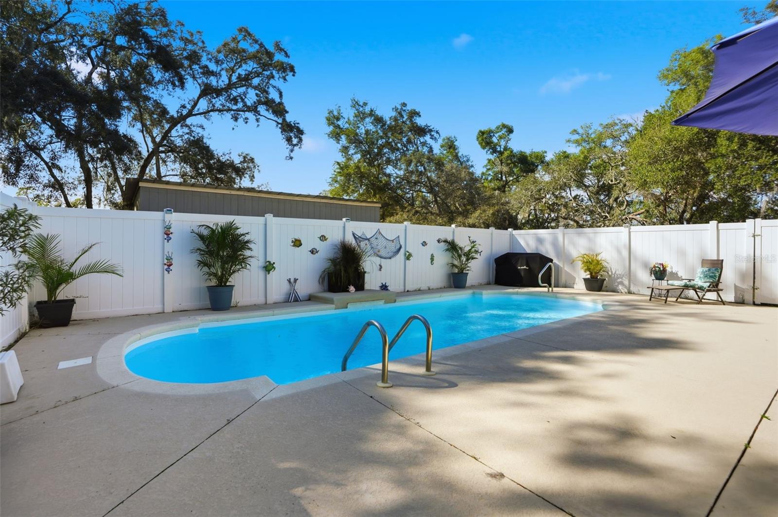 WOLF PRARIE/BELL PROPE PROPS - Residential