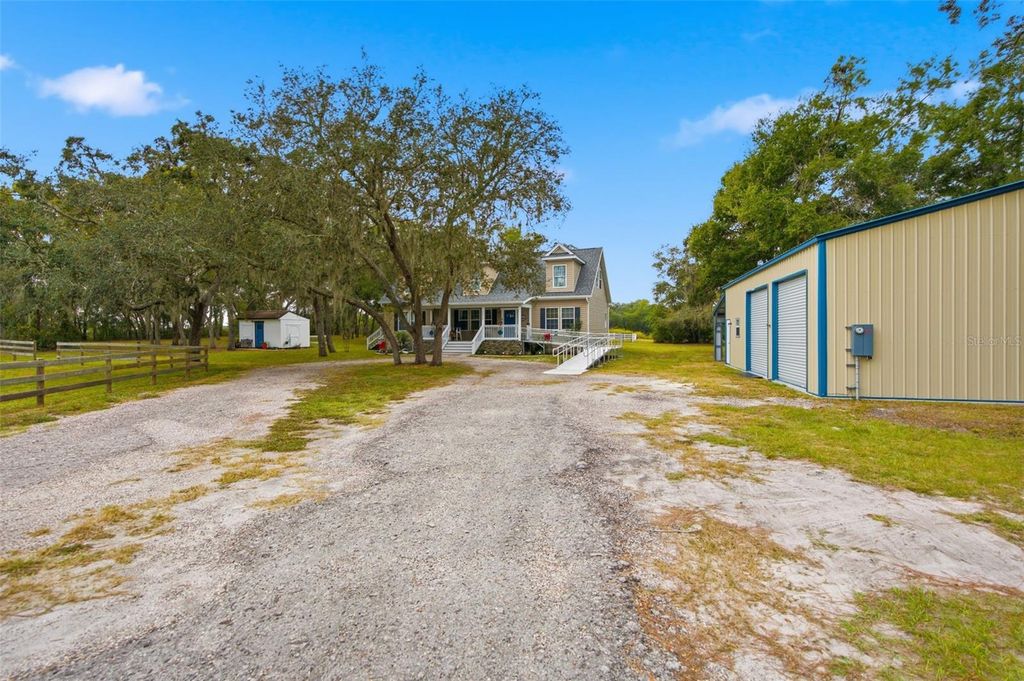 Photo of 14315 Family Trail, Hudson, FL 34669 (MLS # W7880839)