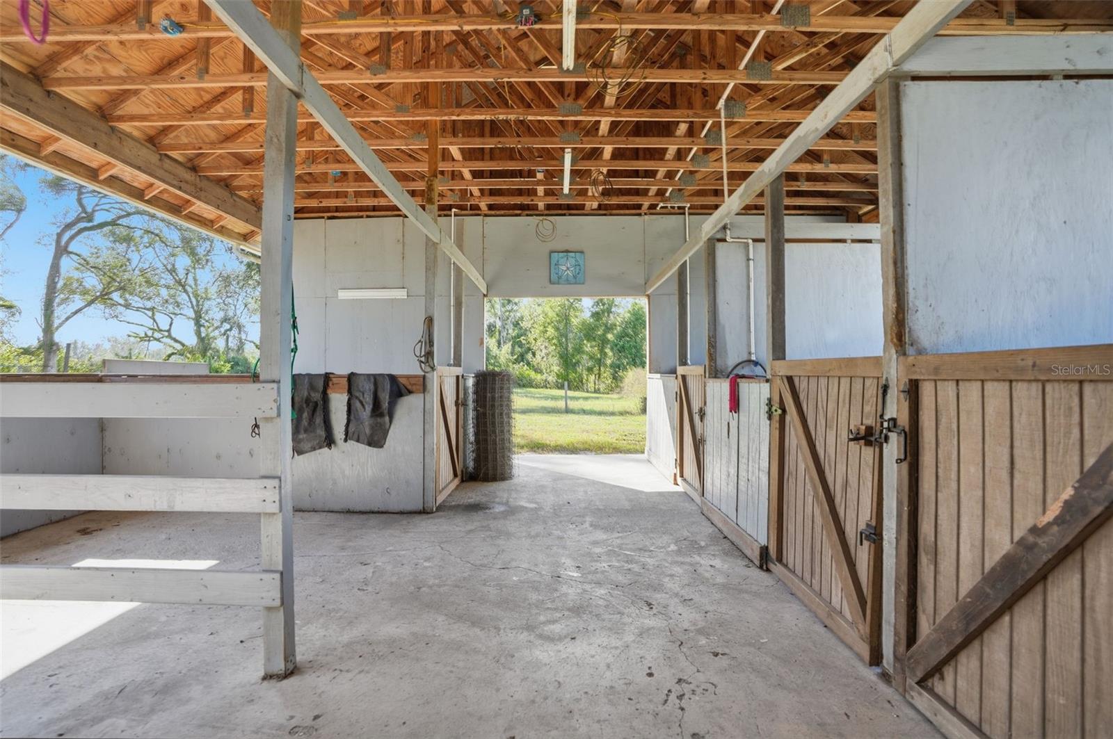 WOLF PRARIE/BELL PROPE PROPS - Residential