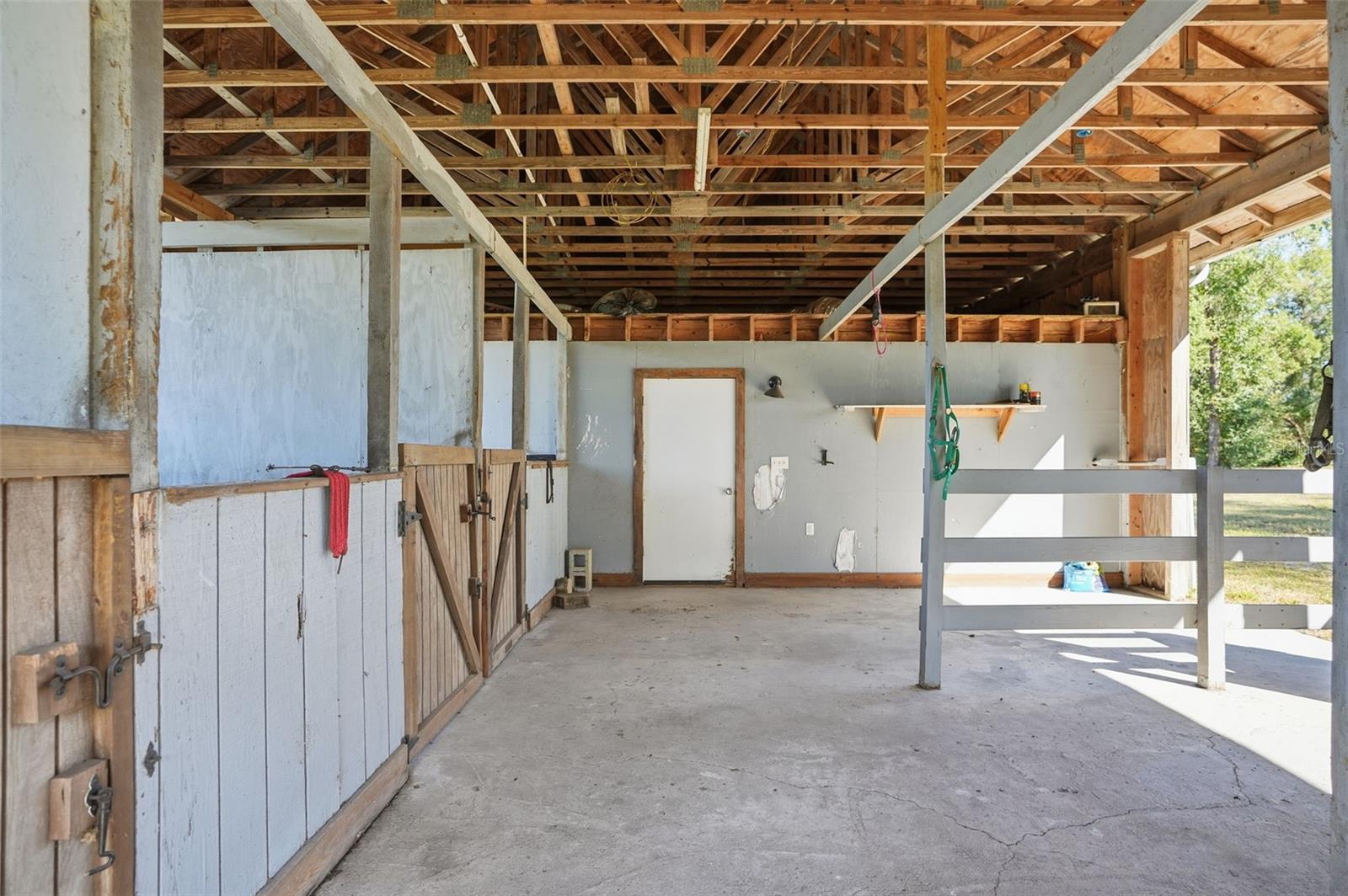 WOLF PRARIE/BELL PROPE PROPS - Residential