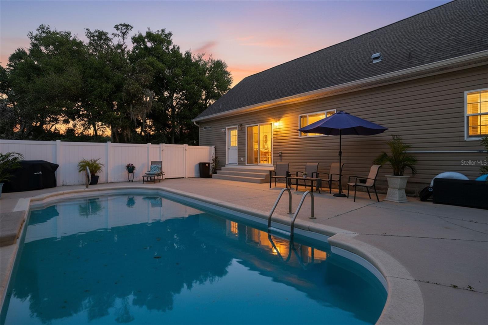 WOLF PRARIE/BELL PROPE PROPS - Residential