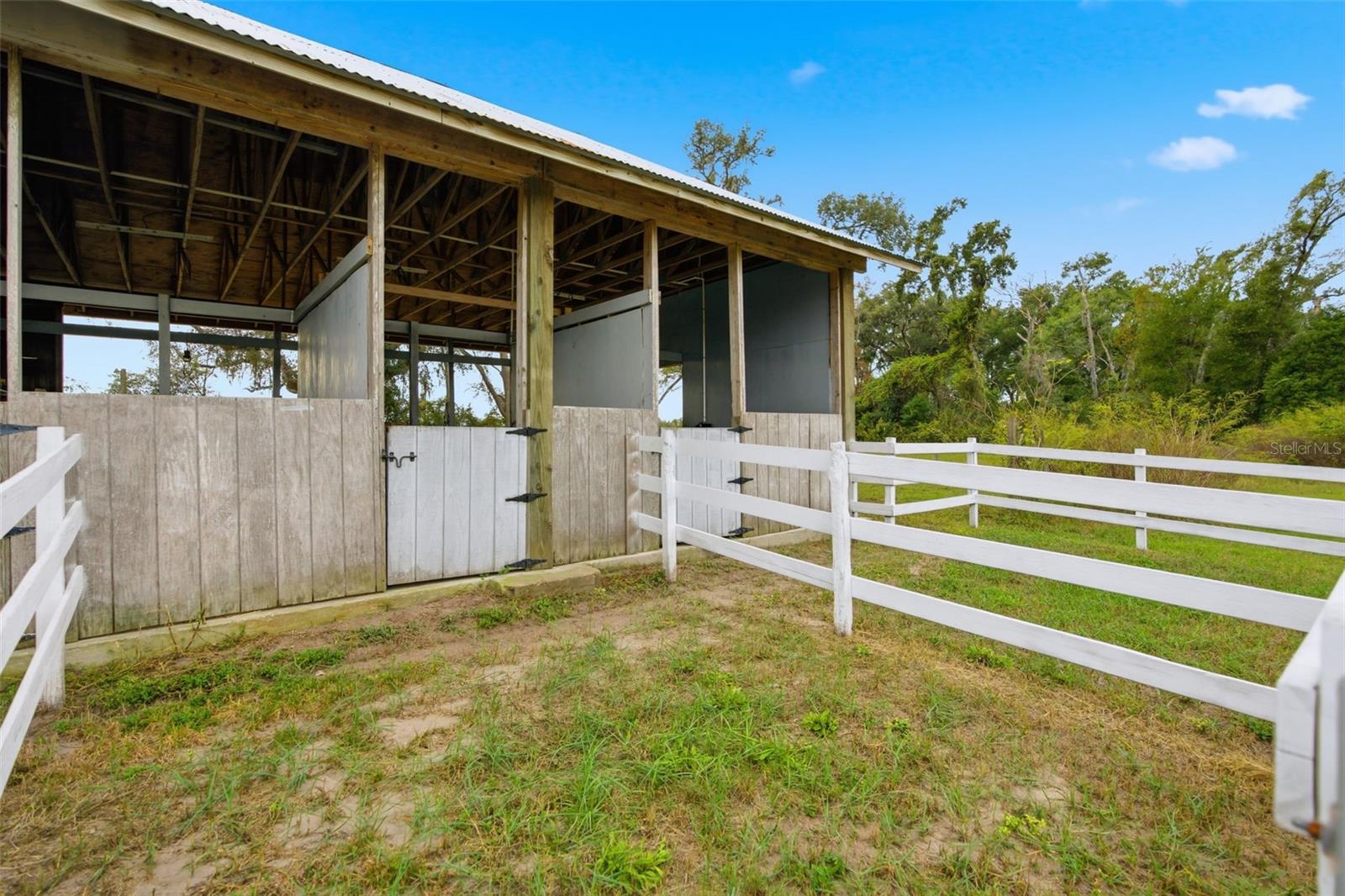 WOLF PRARIE/BELL PROPE PROPS - Residential