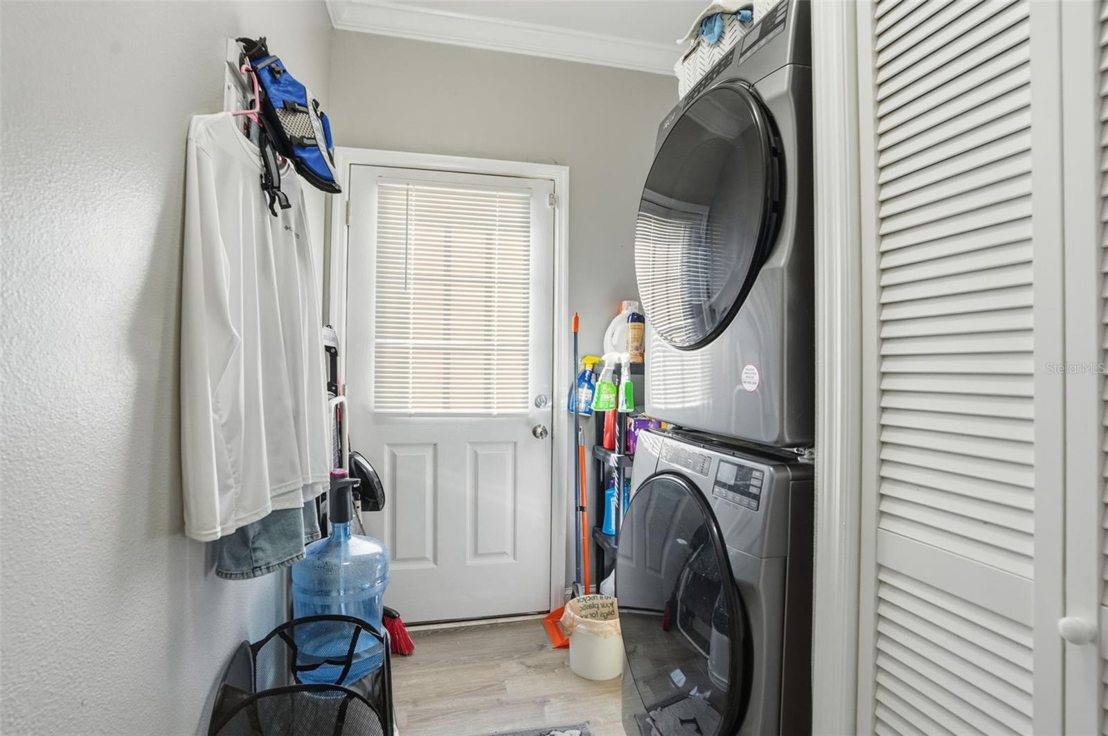 WOLF PRARIE/BELL PROPE PROPS - Residential