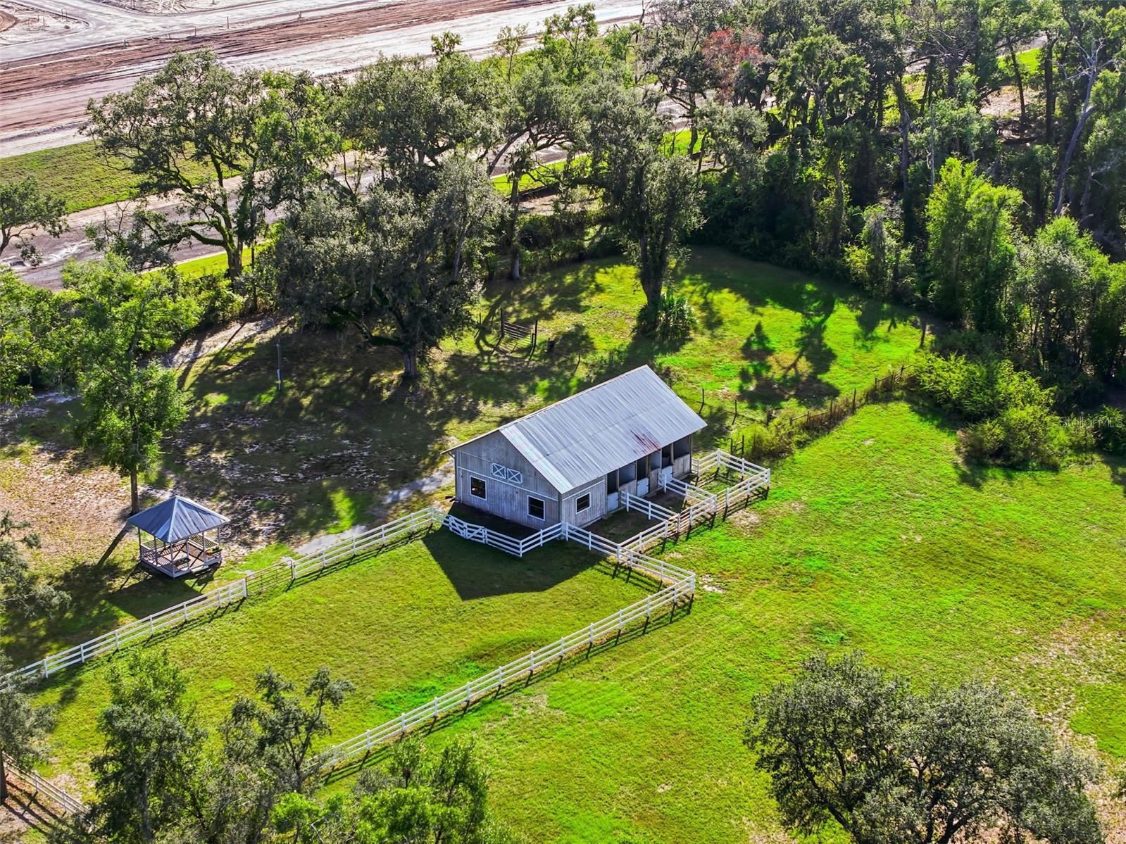 WOLF PRARIE/BELL PROPE PROPS - Residential