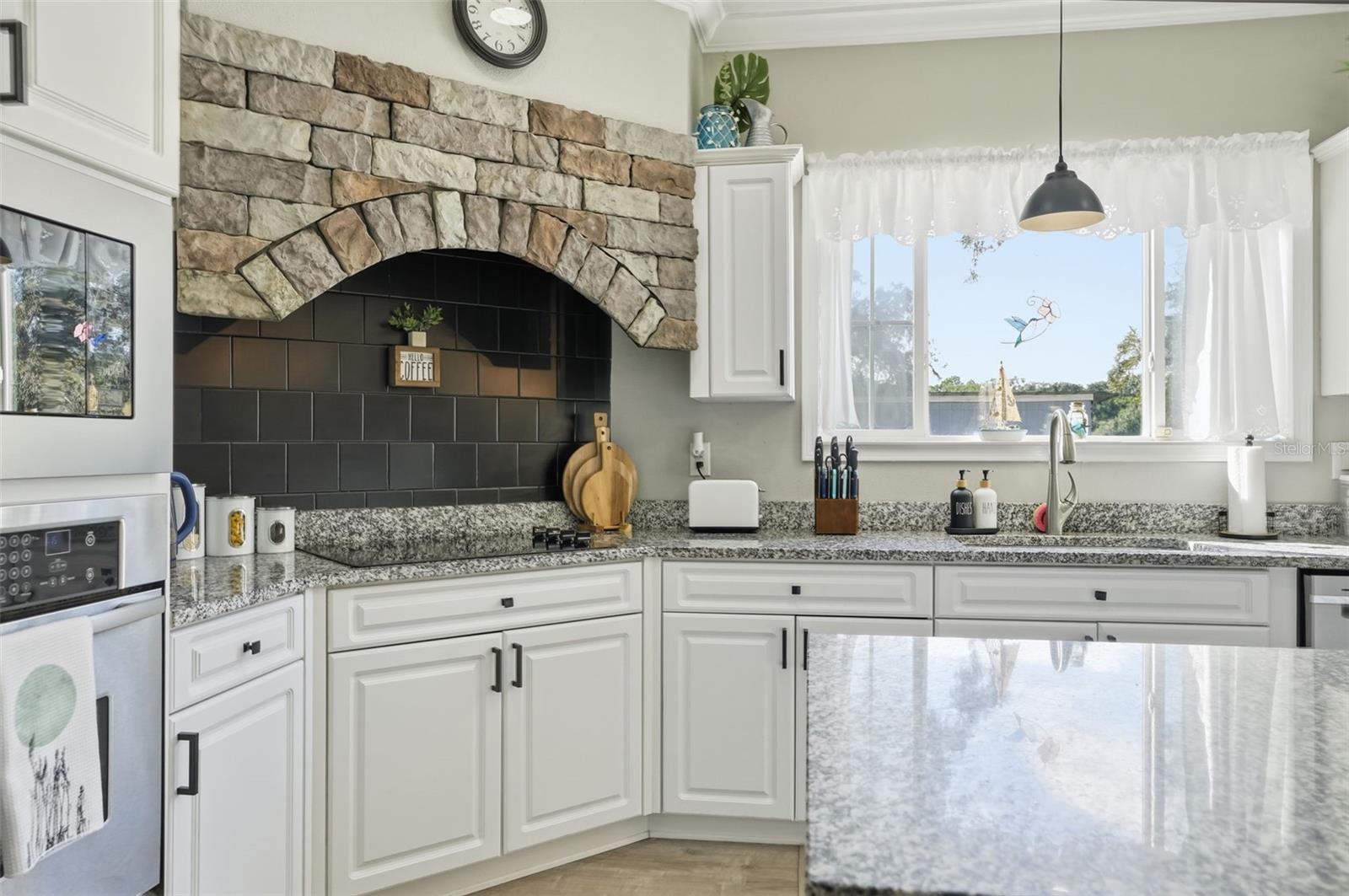 WOLF PRARIE/BELL PROPE PROPS - Residential