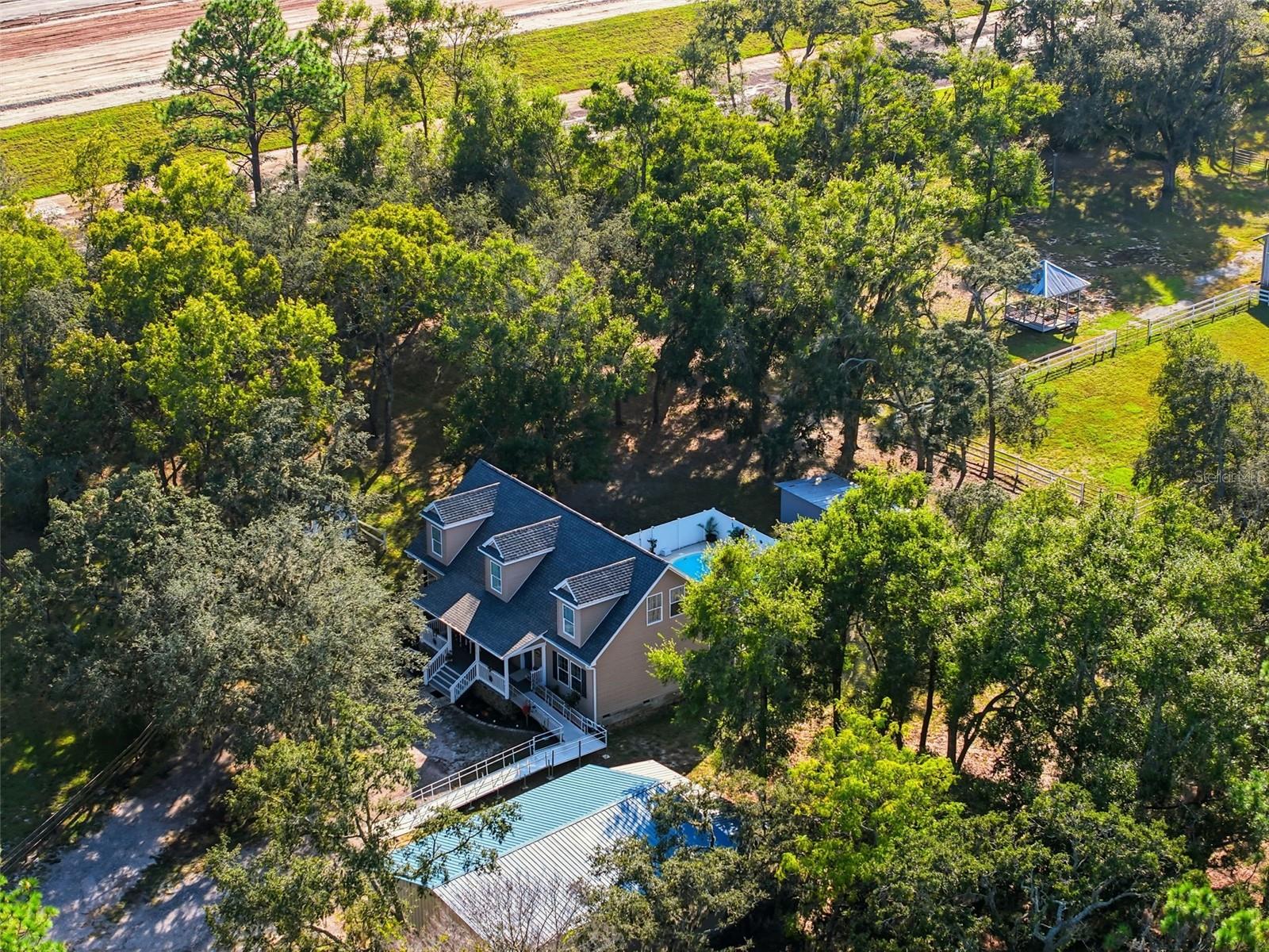 WOLF PRARIE/BELL PROPE PROPS - Residential