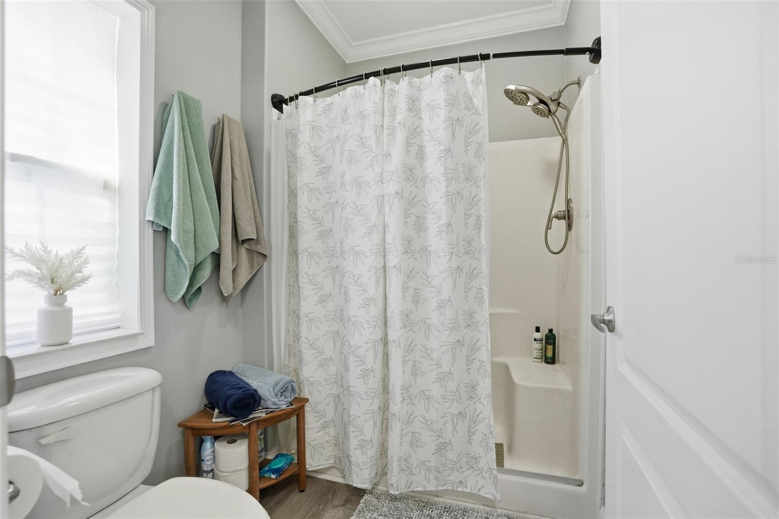 WOLF PRARIE/BELL PROPE PROPS - Residential