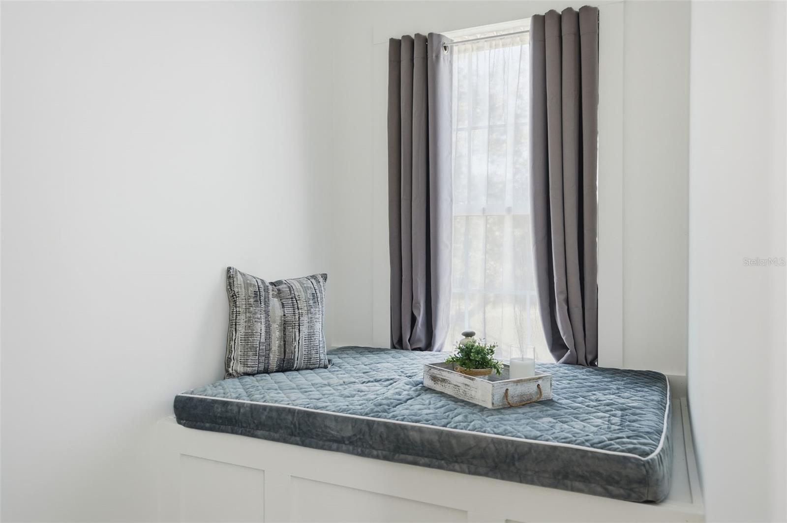 WOLF PRARIE/BELL PROPE PROPS - Residential