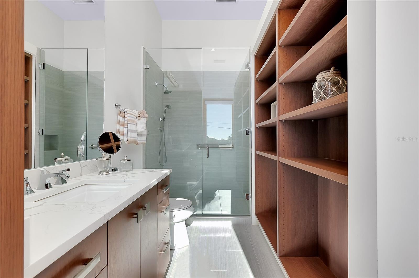 LIDO BEACH - Residential