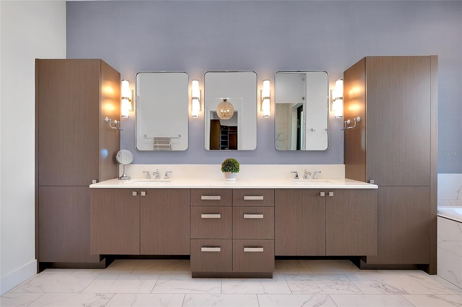 LIDO BEACH - Residential