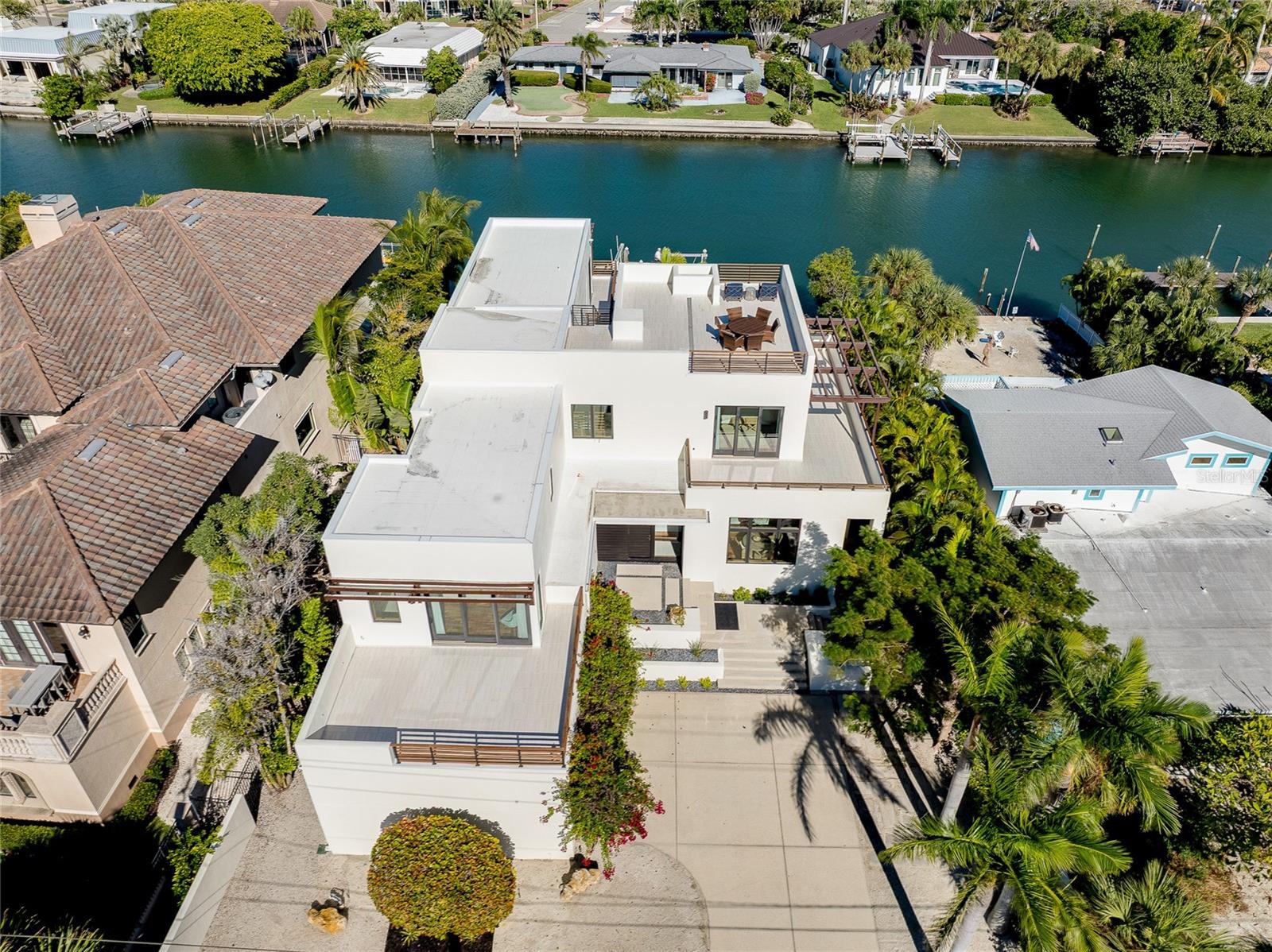 LIDO BEACH - Residential