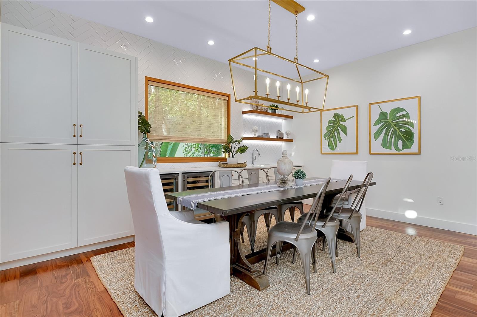 LIDO BEACH - Residential