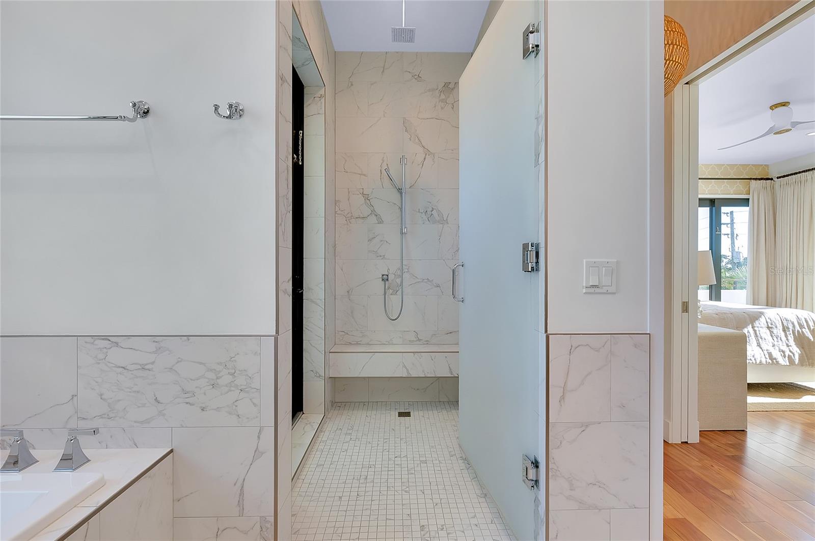 LIDO BEACH - Residential