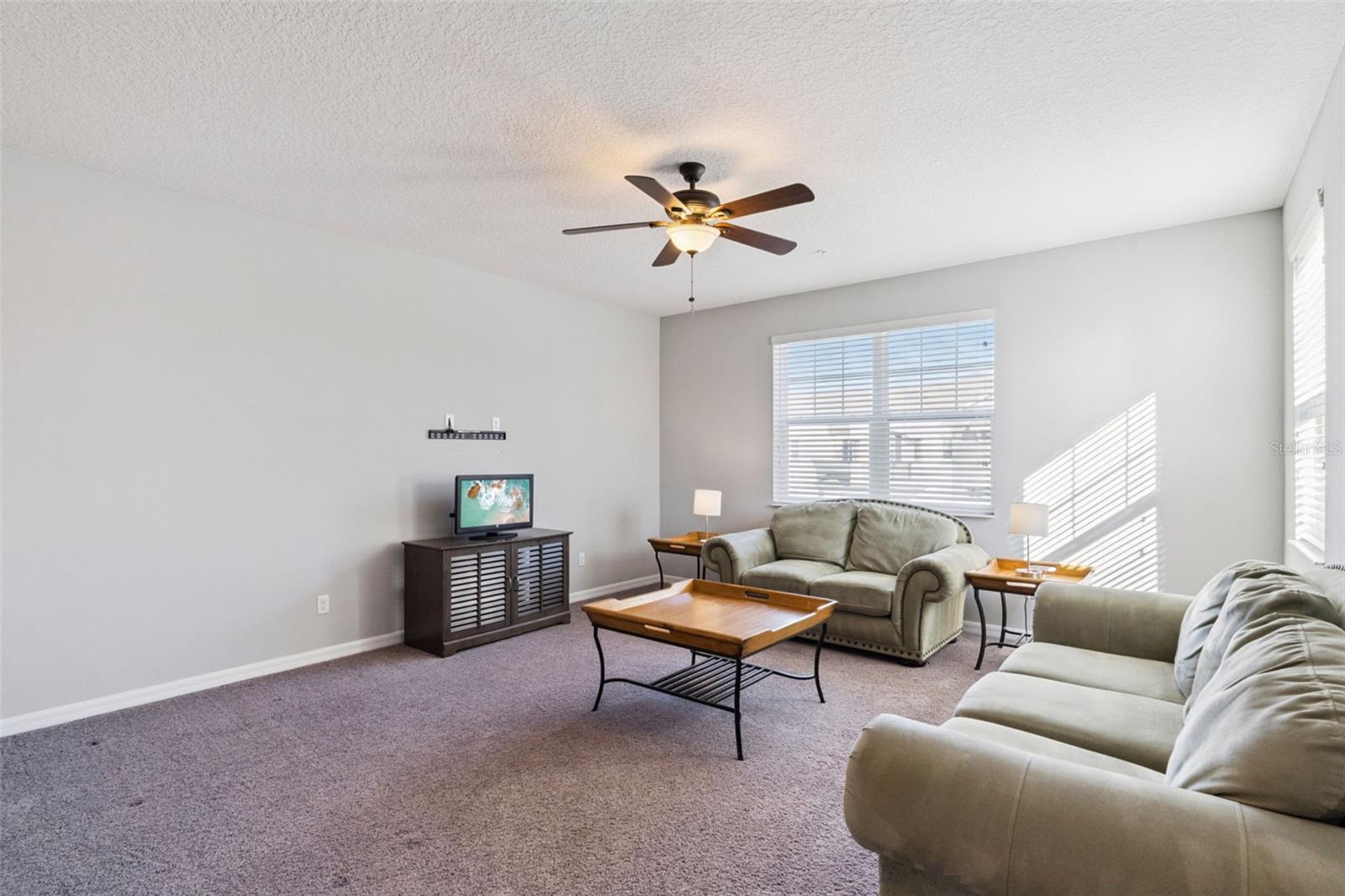 HICKORY HAMMOCK - Residential