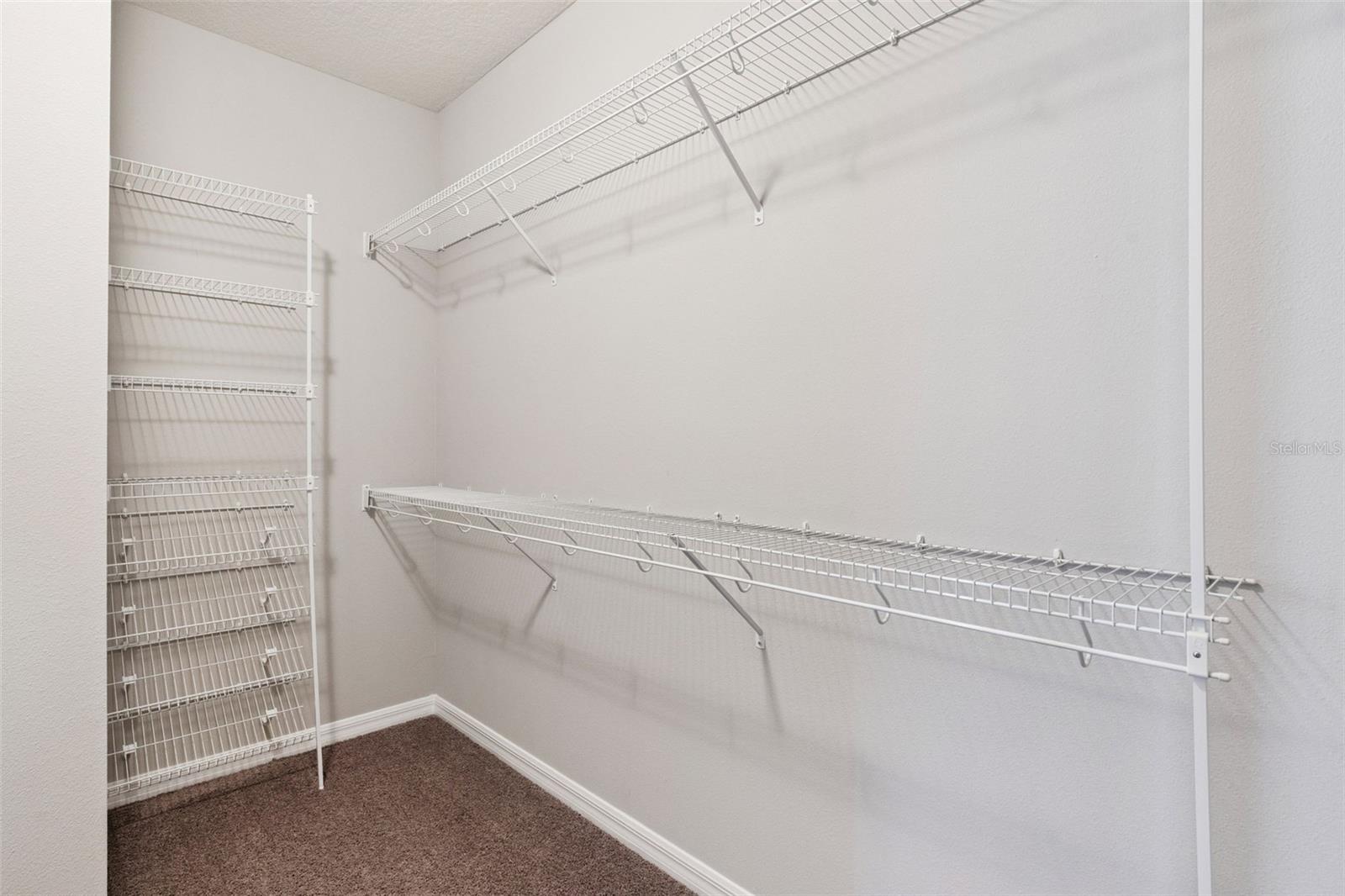 HICKORY HAMMOCK - Residential