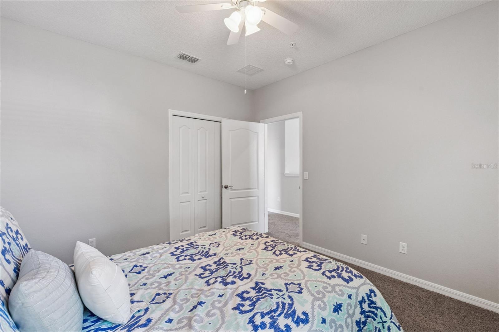 HICKORY HAMMOCK - Residential