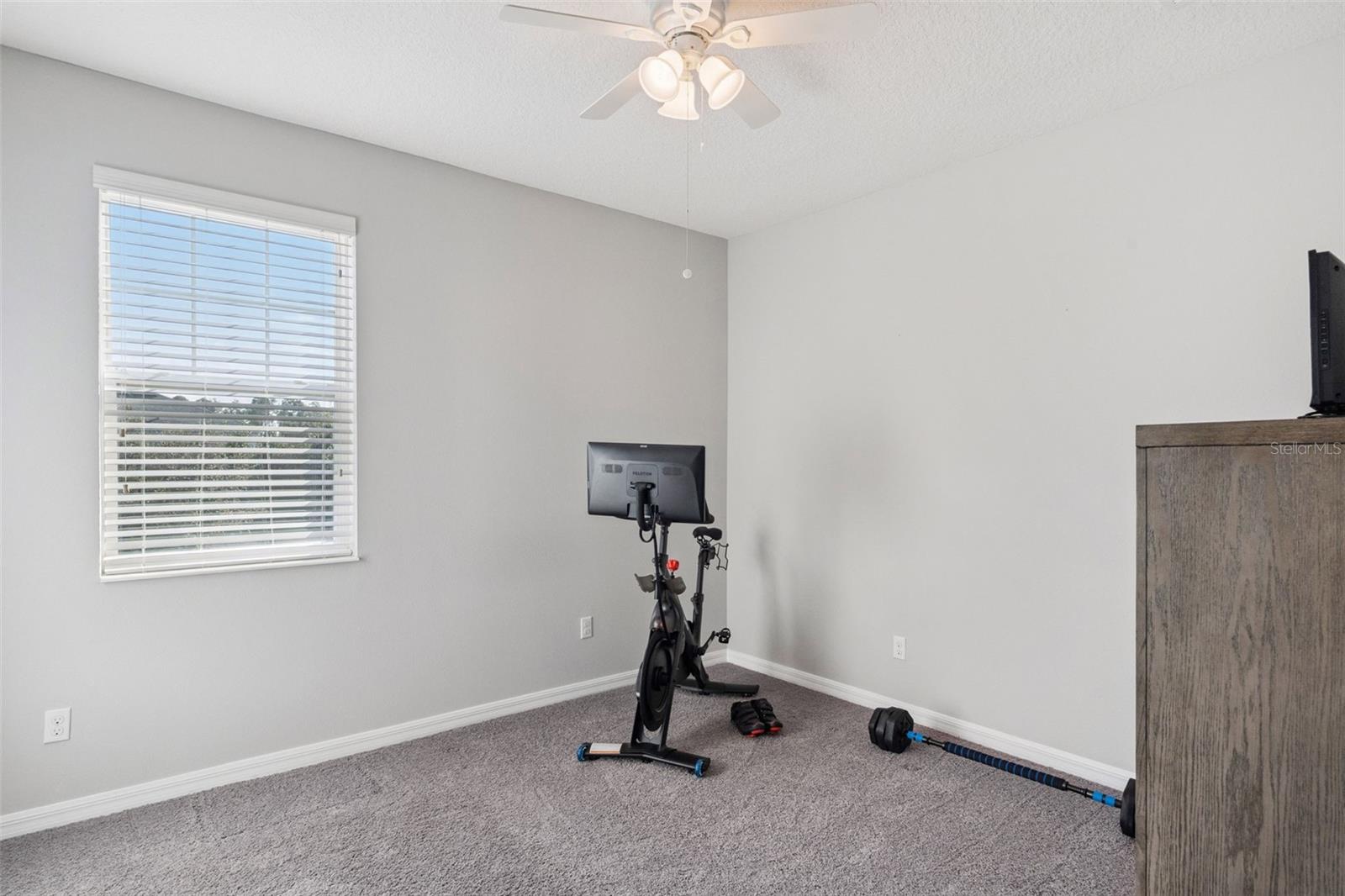 HICKORY HAMMOCK - Residential