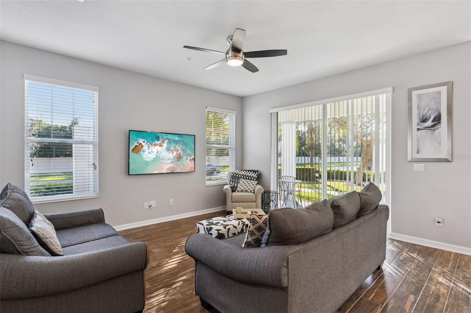 HICKORY HAMMOCK - Residential