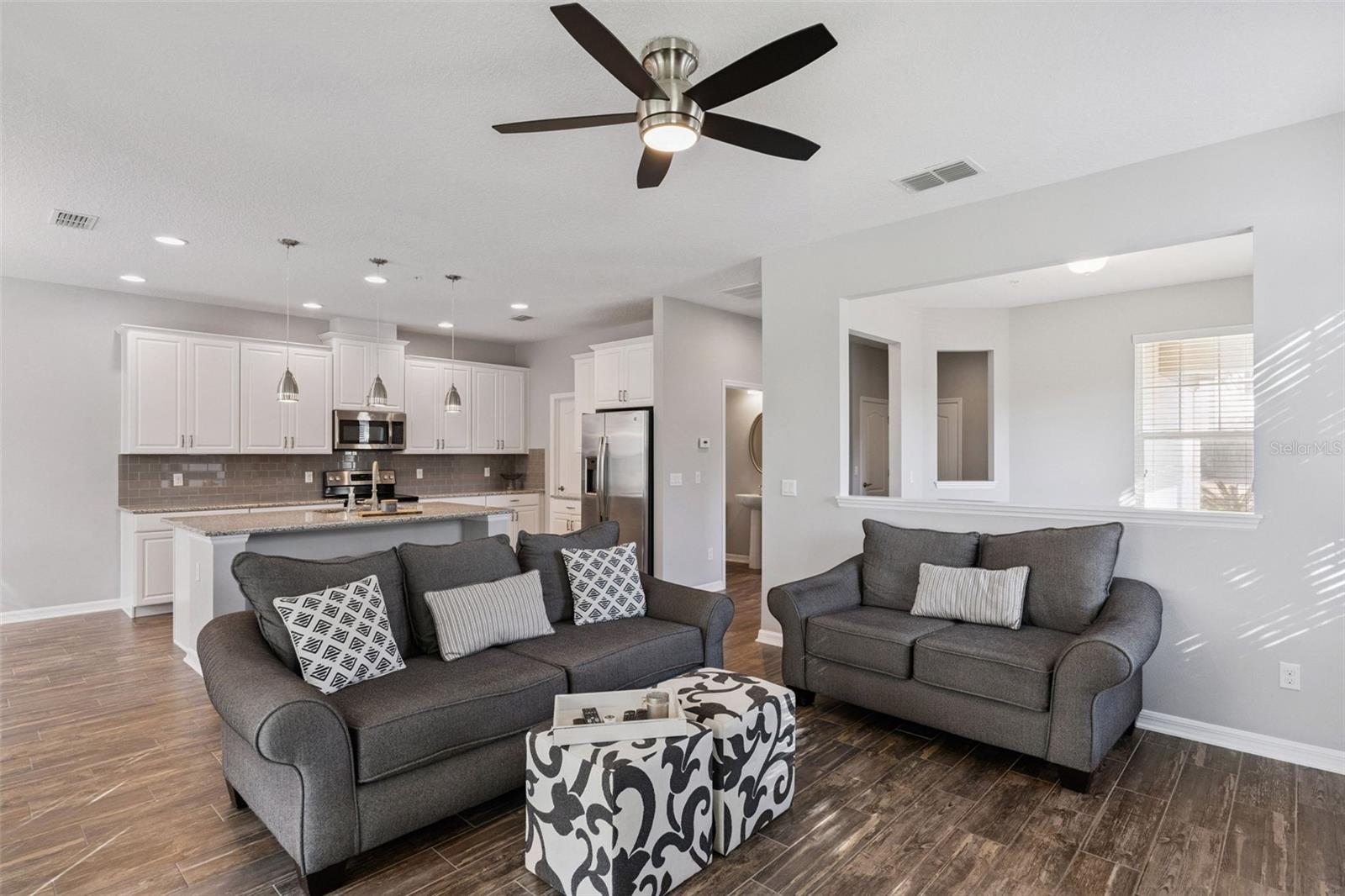 HICKORY HAMMOCK - Residential