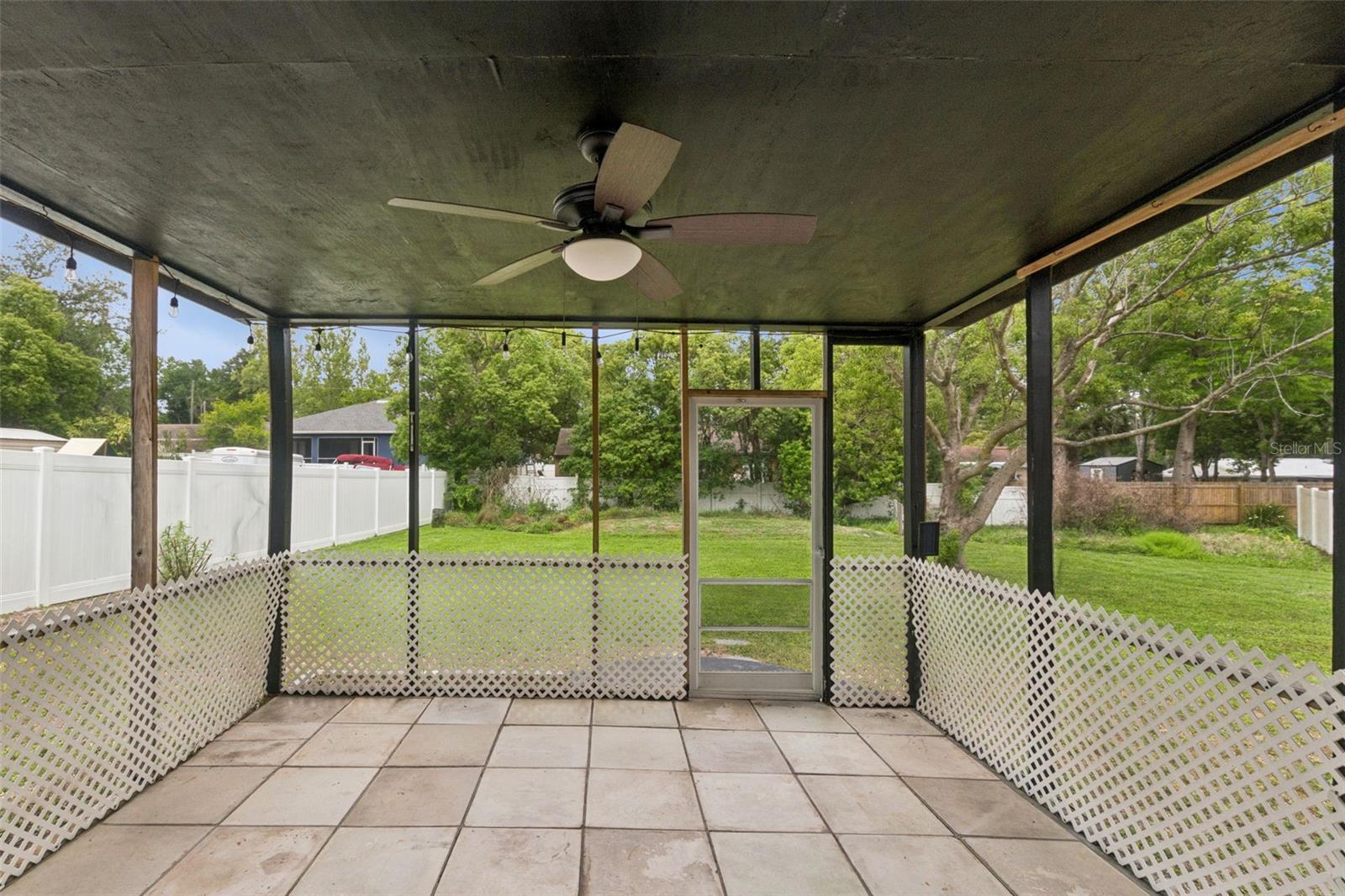 PLANTATION ESTATES UNIT 01 - Residential