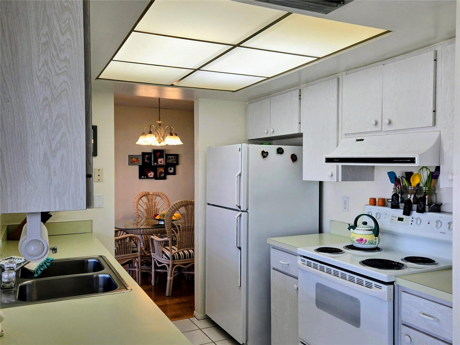 VILLAGE GREEN OF BRADENTON - Residential