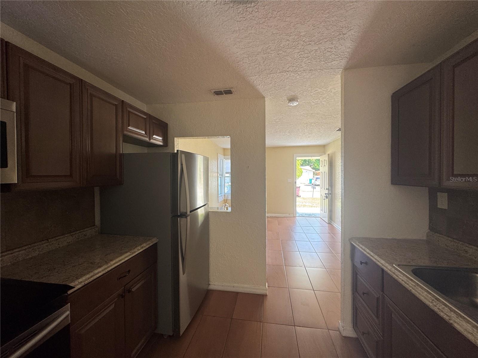 OAKWOOD PARK - Residential Lease