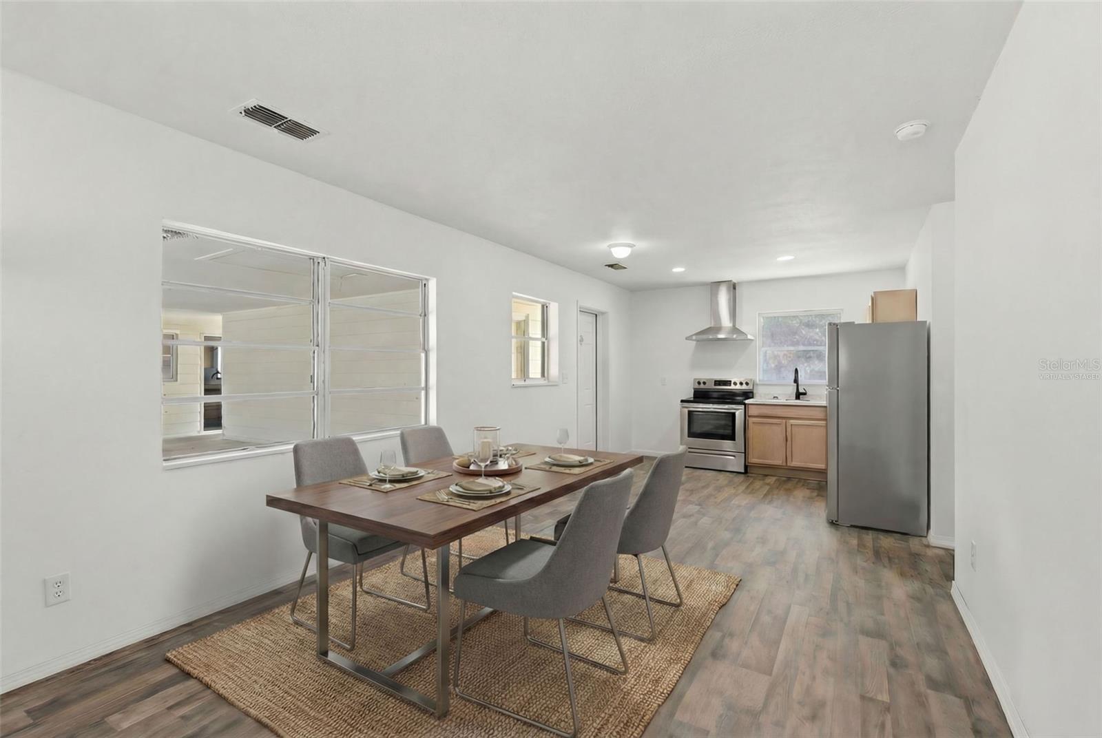 34814 & 34816 EVERGREEN WAY