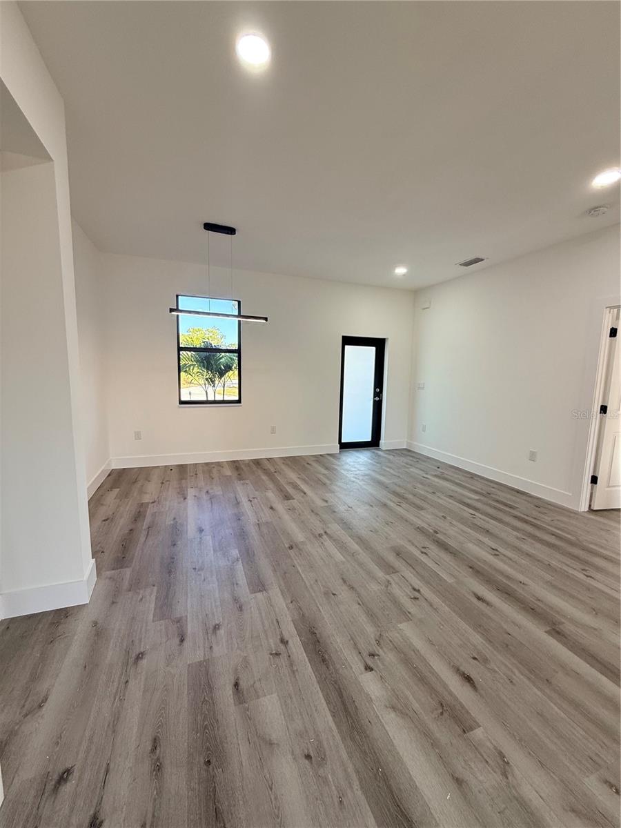 PORT CHARLOTTE SEC 057 - Residential Lease