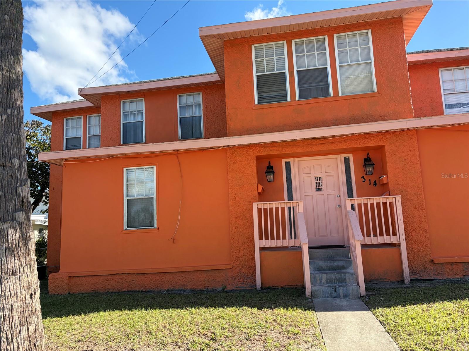 314 UNIVERSITY BOULEVARD