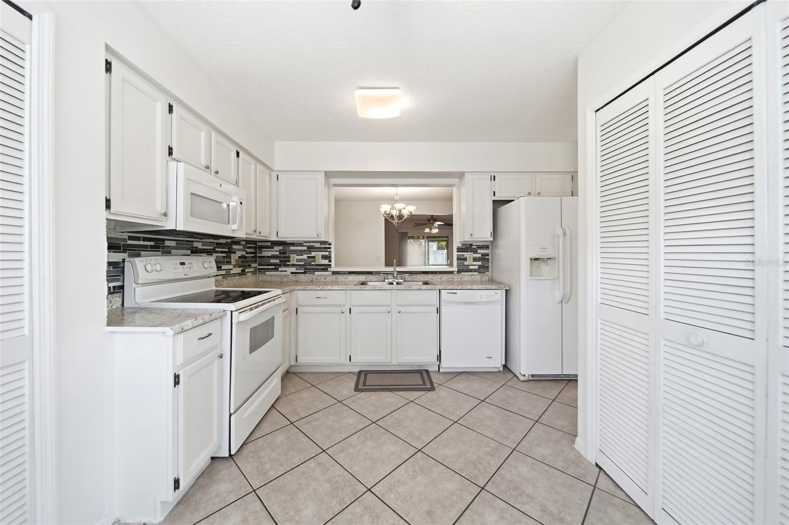 DEER RUN UNIT 19B - Residential