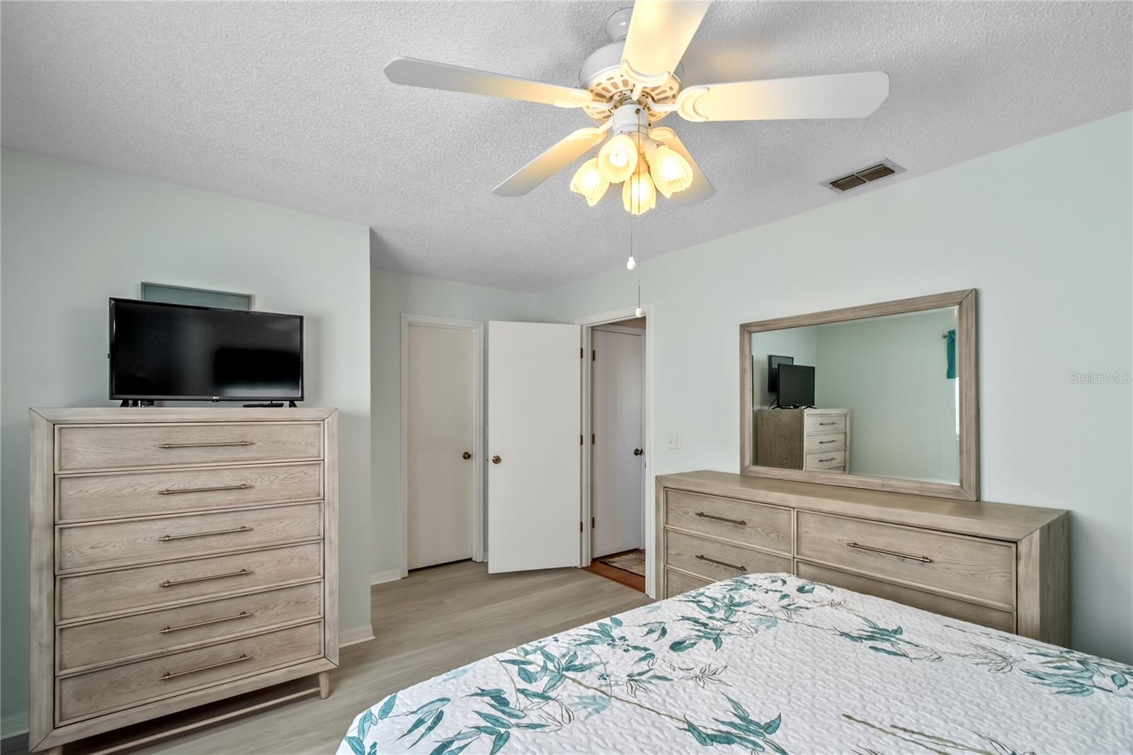 SPRUCE CRK SOUTH IXA - Residential