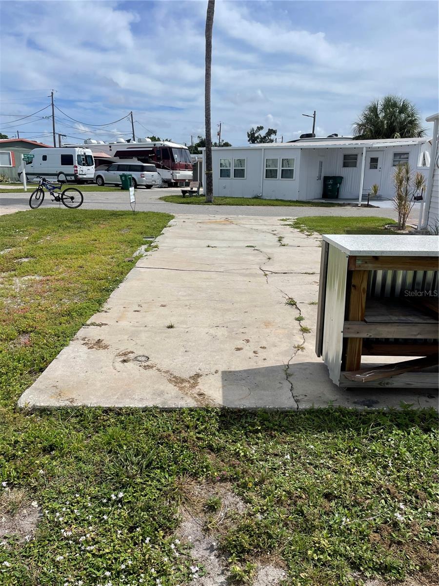 JET MOBILE HOME PARK SEC ONE CO-OP - Land