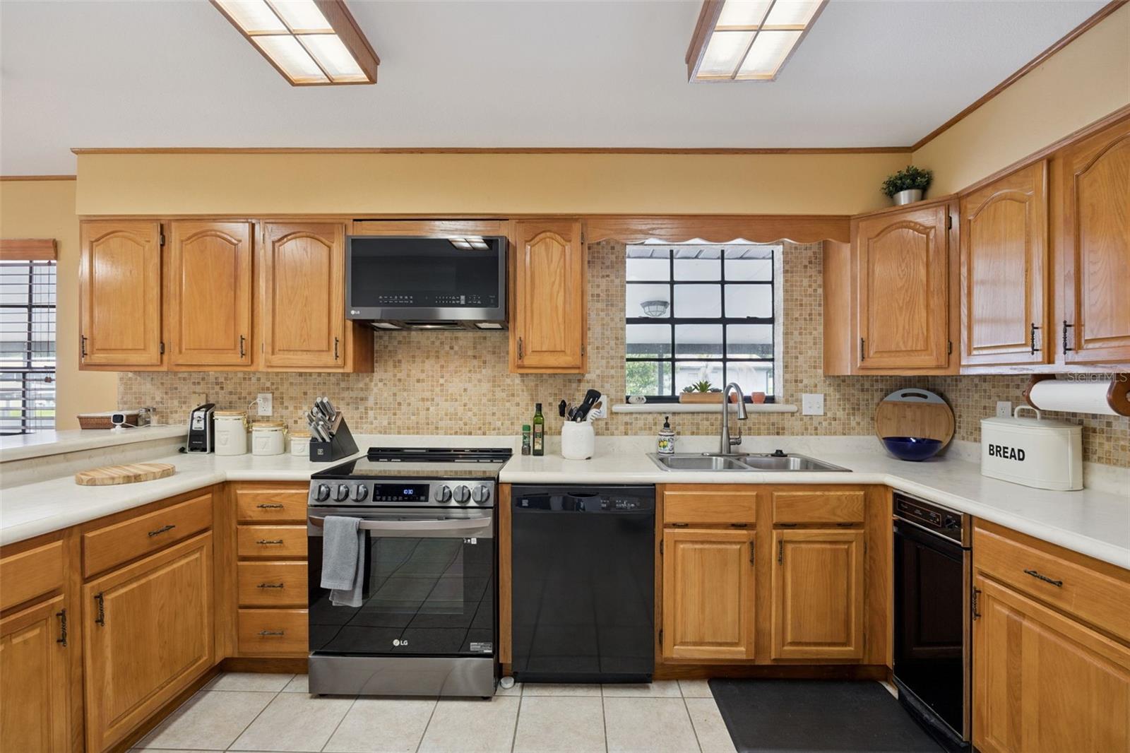 534 MINNOW COURT