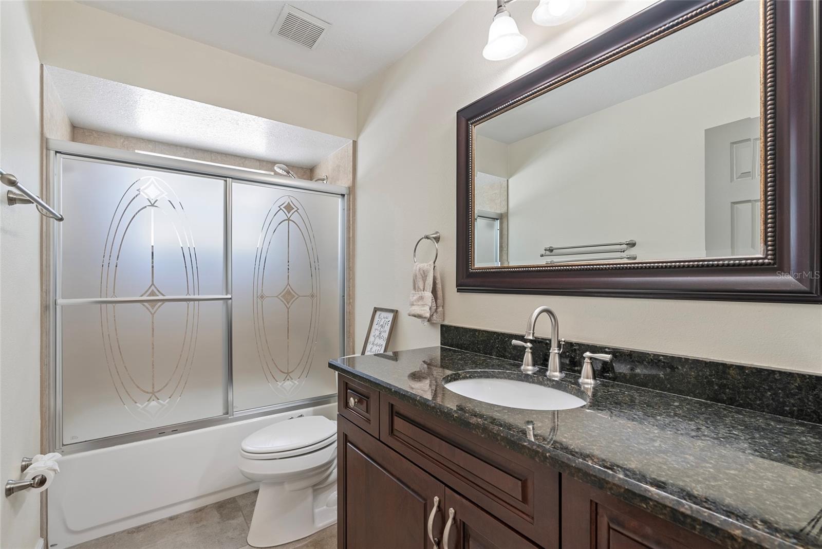 PALM COVE ESTATES - Residential