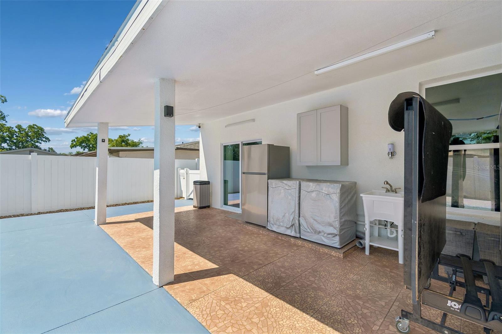 HOMELANDS - Residential