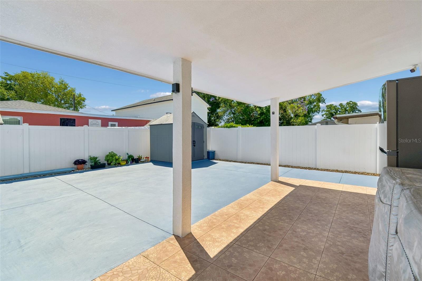 HOMELANDS - Residential