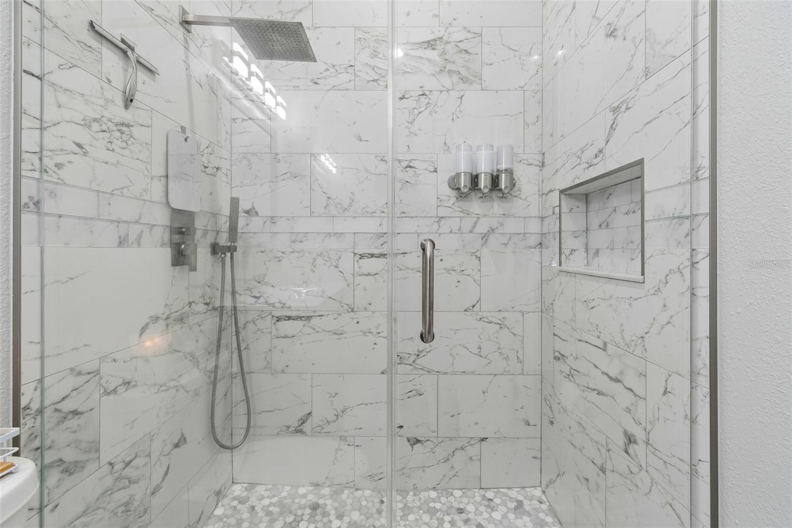 HOMELANDS - Residential