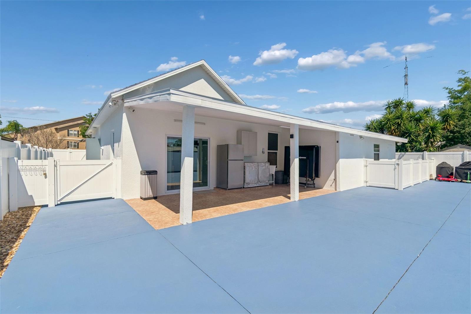 HOMELANDS - Residential