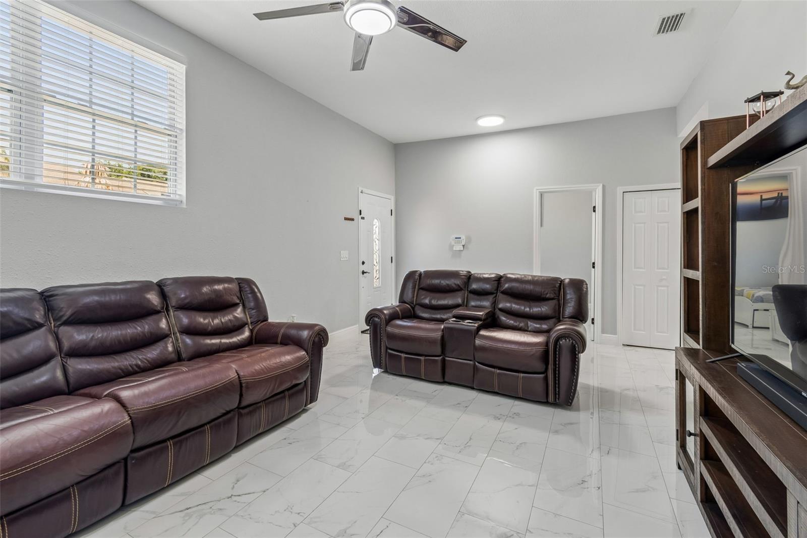 HOMELANDS - Residential